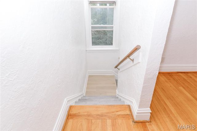 7360 Dartmouth Avenue, University City, MO 63130