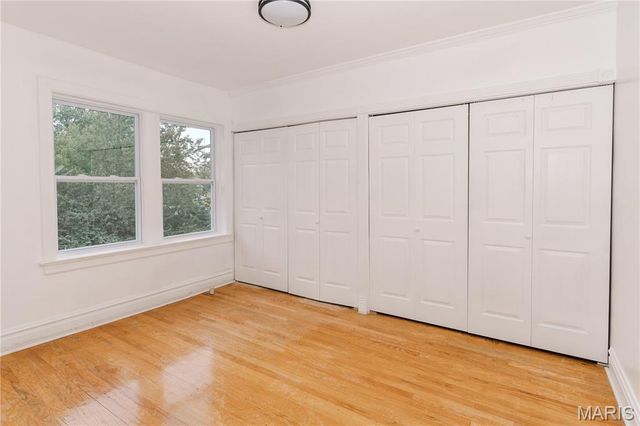 7360 Dartmouth Avenue, University City, MO 63130