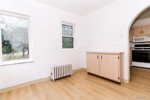 7360 Dartmouth Avenue, University City, MO 63130