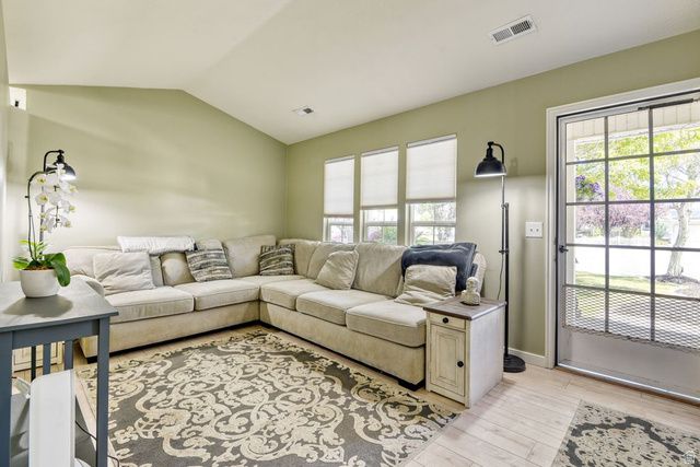 3224 S HINTON CT, West Valley City, UT 84128