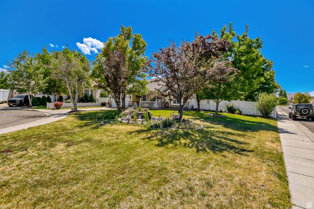 3224 S HINTON CT, West Valley City, UT 84128