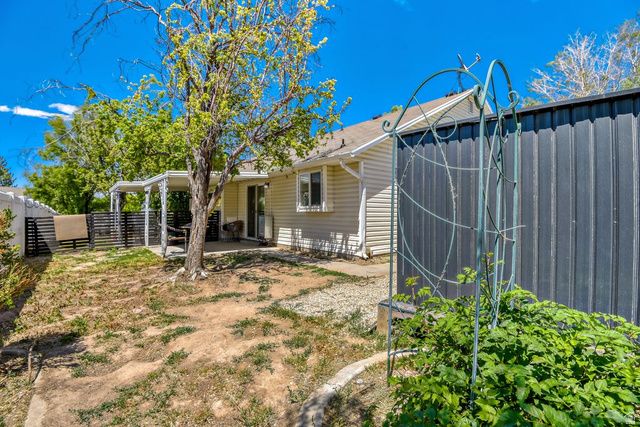 3224 S HINTON CT, West Valley City, UT 84128