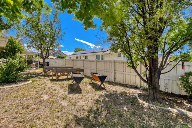 3224 S HINTON CT, West Valley City, UT 84128