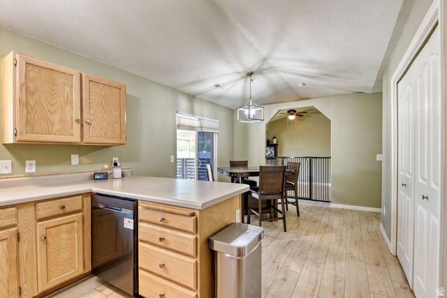 3224 S HINTON CT, West Valley City, UT 84128