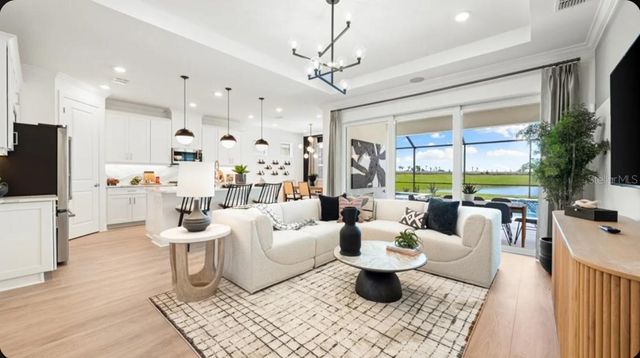 7424 MOONBEAM AVENUE, Sarasota, FL 34241