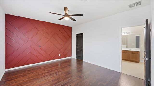 312 Waterloo DR, Kyle, TX 78640