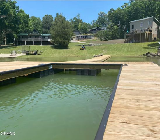 1448 Dover Lane, Dandridge, TN 37725