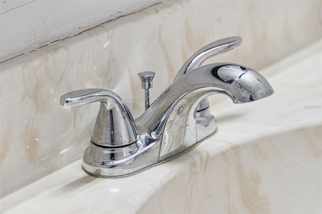 1953 LINDA AVENUE, Ormond Beach, FL 32174