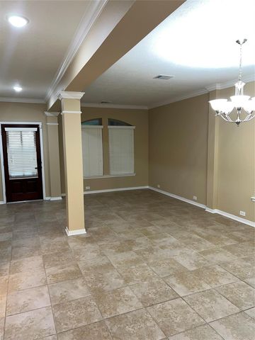 1727 Stieler Drive, Houston, TX 77049