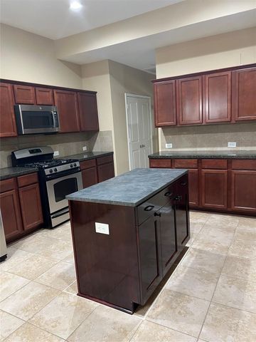 1727 Stieler Drive, Houston, TX 77049