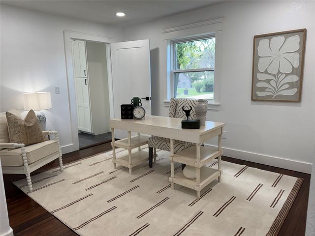 100 8th Street, Adair, IA 50002