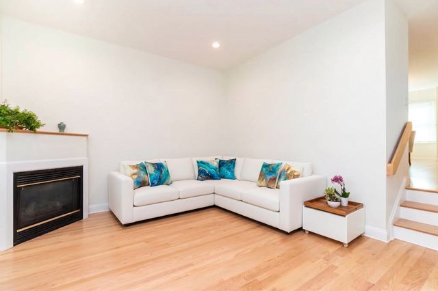 459 Concord Avenue 1, Cambridge, MA 02138