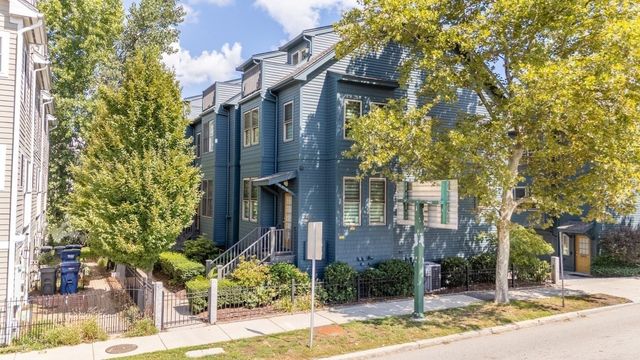 459 Concord Avenue 1, Cambridge, MA 02138