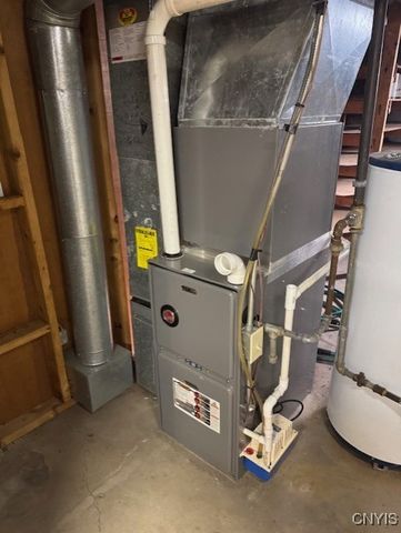 119 Gordon Road, Clay, NY 13212