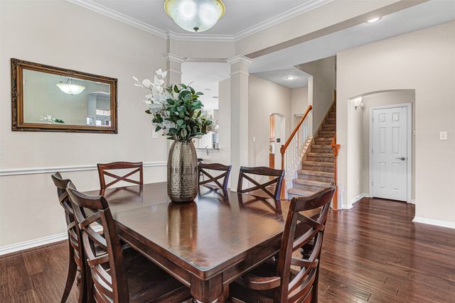 1716 Ivy Lane, Carrollton, TX 75007