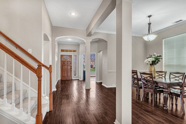 1716 Ivy Lane, Carrollton, TX 75007