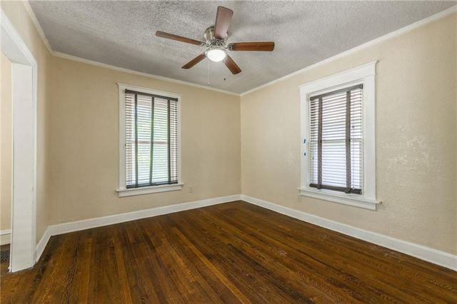 3810 Wyandotte Street, Kansas City, MO 64111