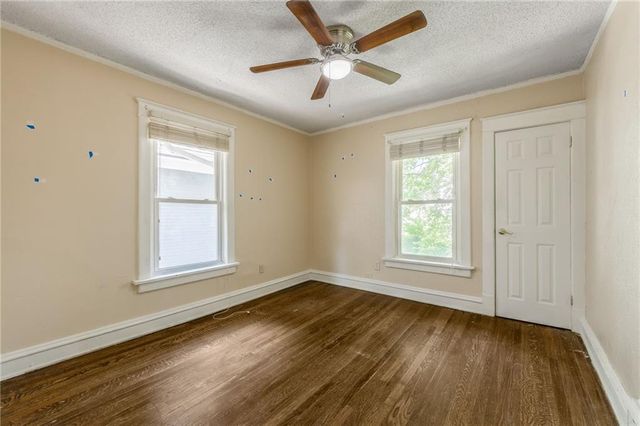 3810 Wyandotte Street, Kansas City, MO 64111