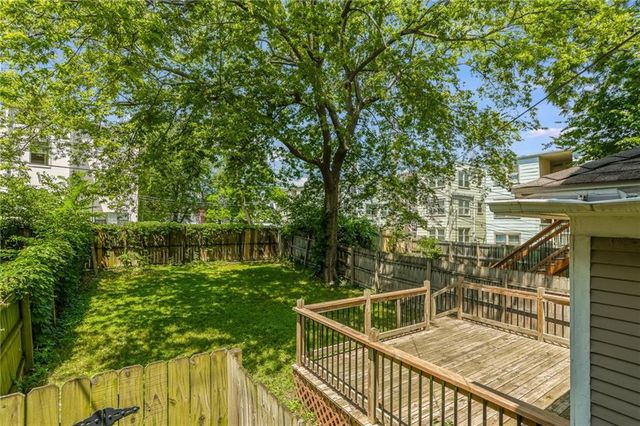 3810 Wyandotte Street, Kansas City, MO 64111