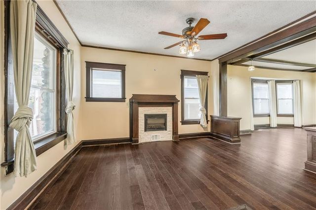 3810 Wyandotte Street, Kansas City, MO 64111