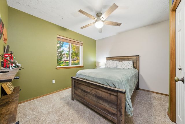 17817 E Galaxy Ct, Greenacres, WA 99016