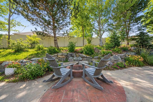 17817 E Galaxy Ct, Greenacres, WA 99016