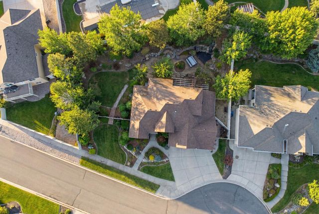 17817 E Galaxy Ct, Greenacres, WA 99016