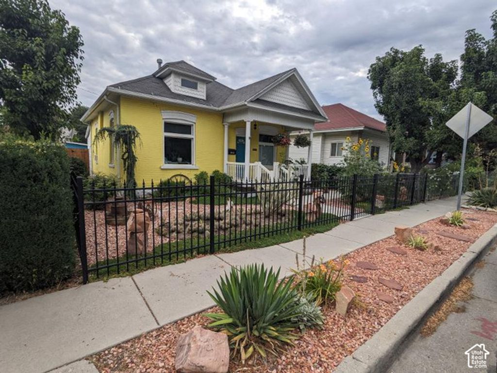 862 W GENESEE AVE AVE, Salt Lake City, UT 84104