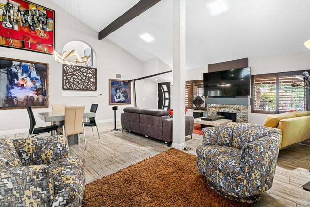736 San Mario Drive, Solana Beach, CA 92075