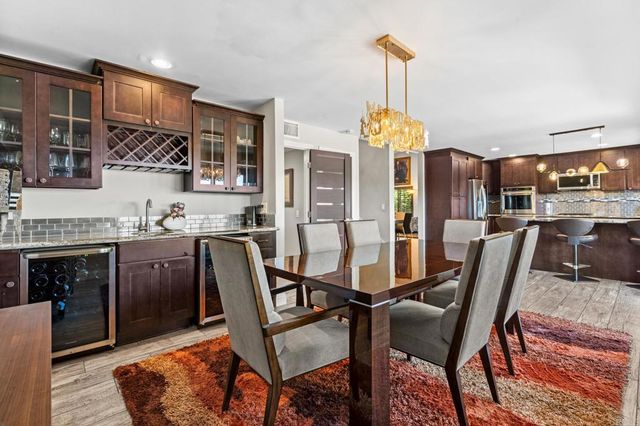 736 San Mario Drive, Solana Beach, CA 92075