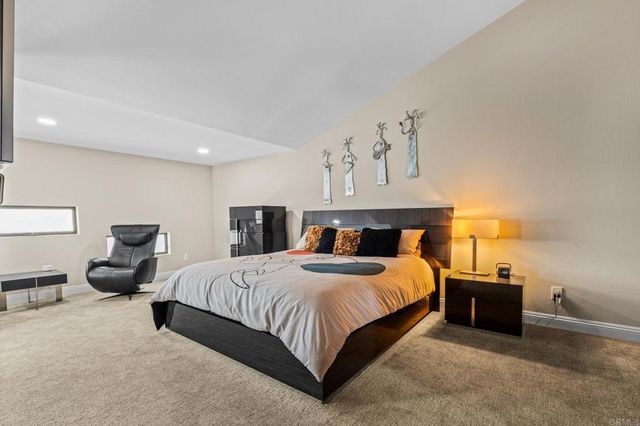 736 San Mario Drive, Solana Beach, CA 92075