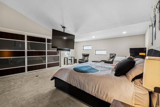 736 San Mario Drive, Solana Beach, CA 92075