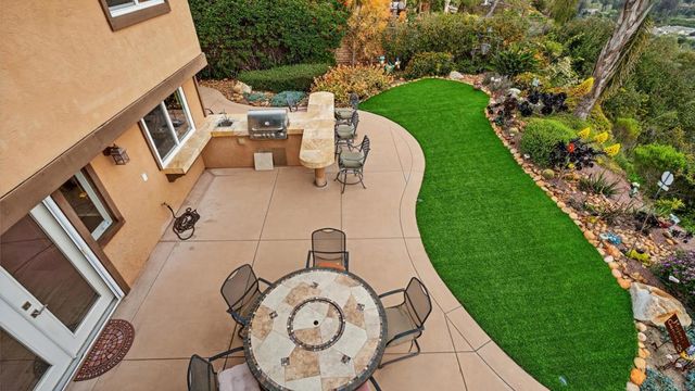 736 San Mario Drive, Solana Beach, CA 92075