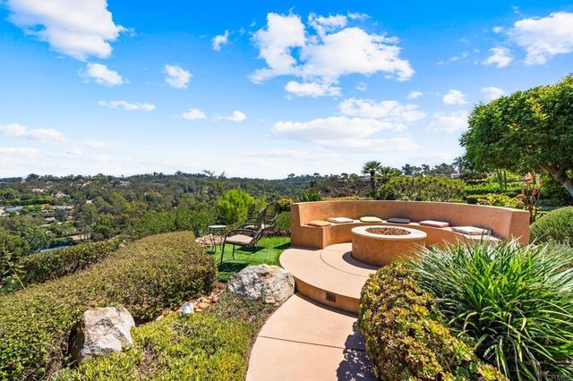 736 San Mario Drive, Solana Beach, CA 92075
