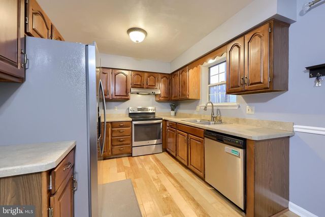460 DOHNER DRIVE, Lancaster, PA 17602