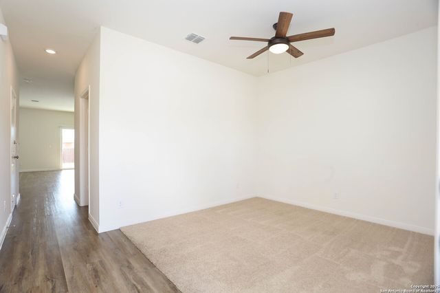 5105 Hydra, San Antonio, TX 78245