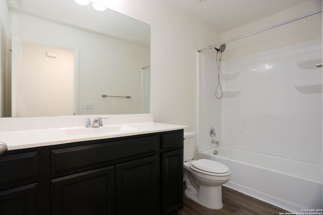 5105 Hydra, San Antonio, TX 78245
