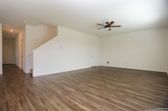 5105 Hydra, San Antonio, TX 78245