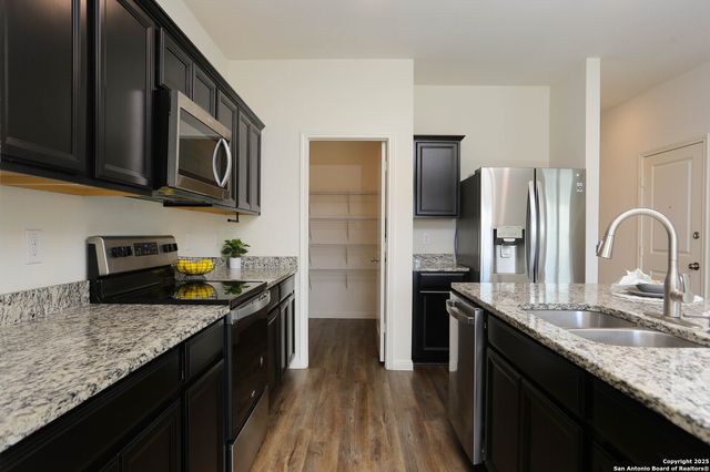 5105 Hydra, San Antonio, TX 78245