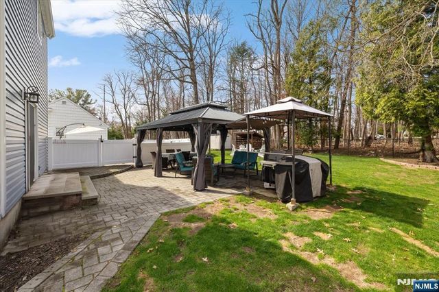 41-92 Rys Terrace, Fair Lawn, NJ 07410