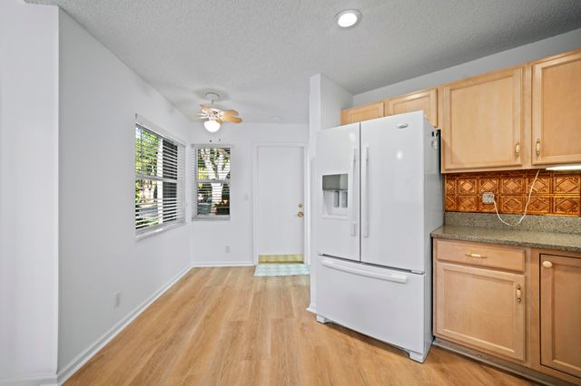 13285 Royale Sabal Court, Delray Beach, FL 33484