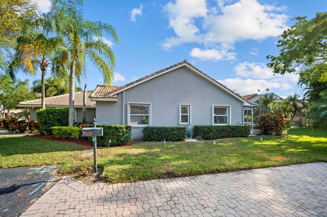 13285 Royale Sabal Court, Delray Beach, FL 33484