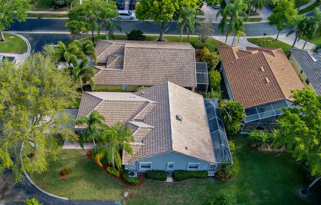 13285 Royale Sabal Court, Delray Beach, FL 33484