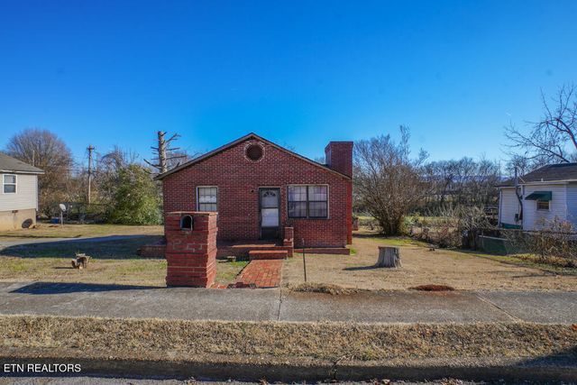 225 W Stephenson St, Alcoa, TN 37701