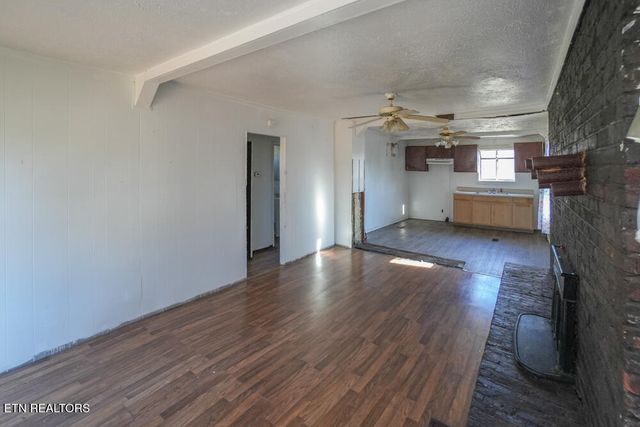 225 W Stephenson St, Alcoa, TN 37701