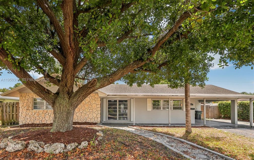 334 NW 12th Ave, Boca Raton, FL 33486