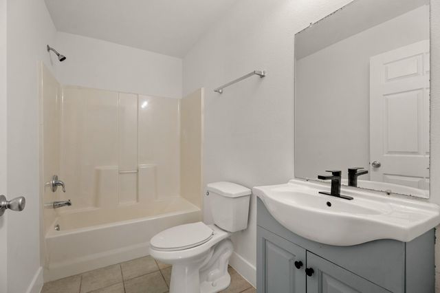 101 S Rose Street, Texas City, TX 77591