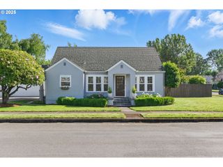 229 CC St, Woodland, WA 98674