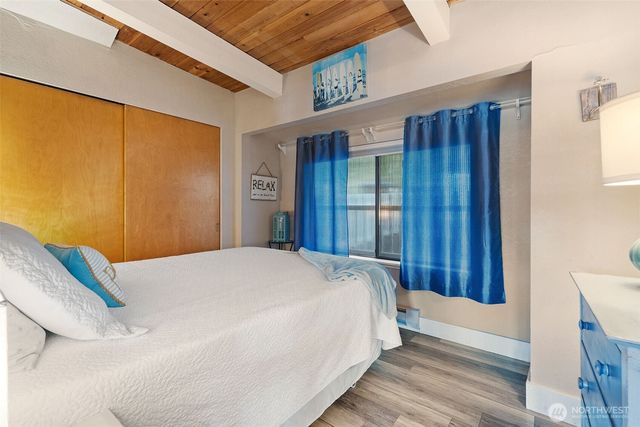 9661 NE North Shore Road, Belfair, WA 98528