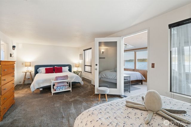 9661 NE North Shore Road, Belfair, WA 98528